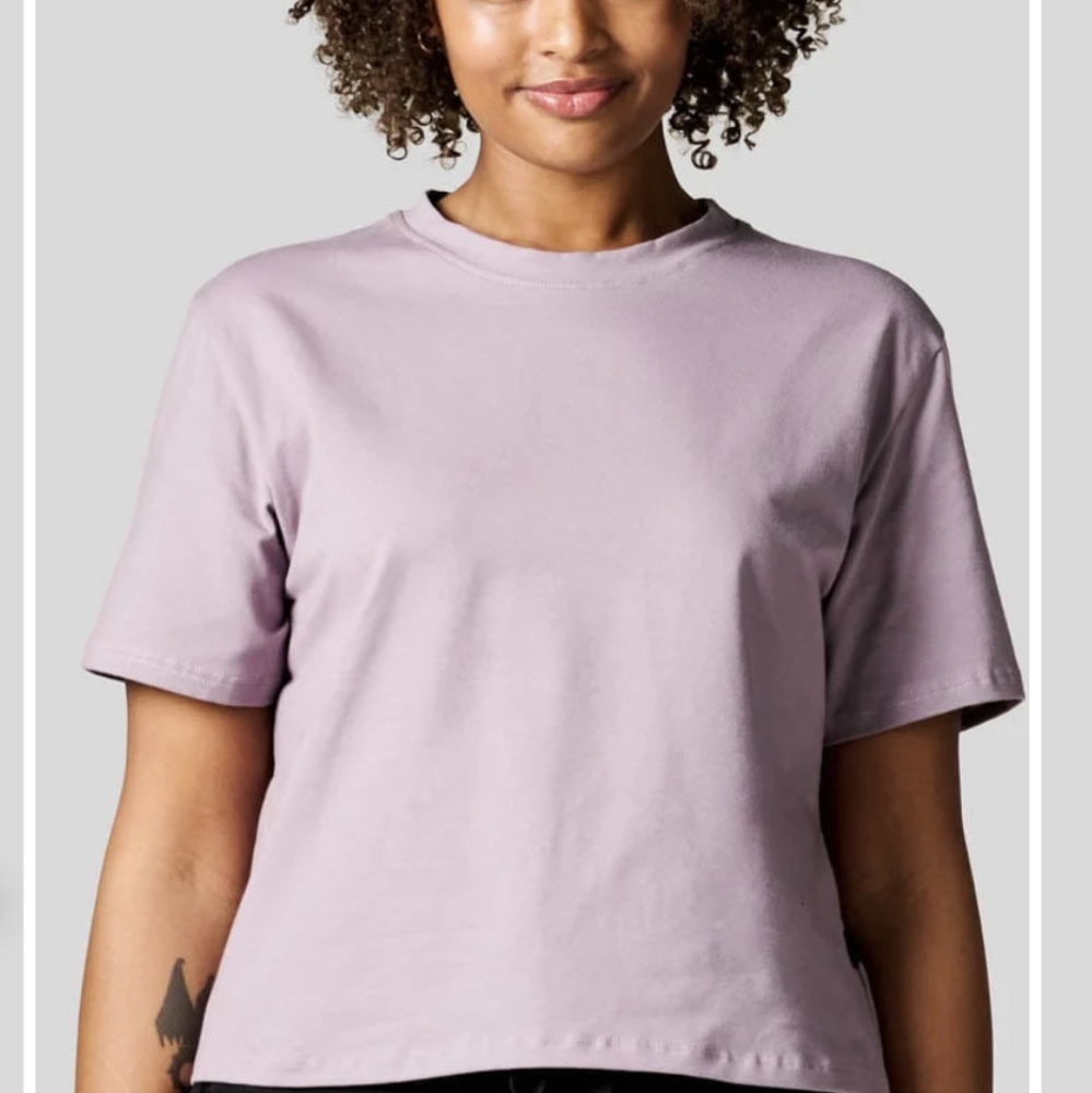 Daub and Design Freedom Tee in Lavender size Small